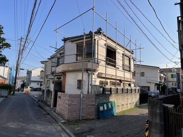 木造２階建て家屋解体工事(神奈川県横浜市金沢区町屋町)　工事中の様子です。